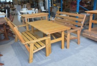 1525397 Bord och soffor 2 st