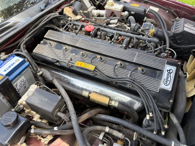 1471445-40 Jaguar Daimler -1989
