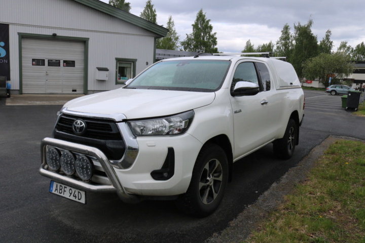 1417056-1 Toyota Hilux Extra Cab 2.4 AWD Automatic, 2021 (Repair Item)