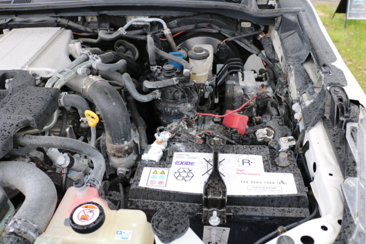 1417056-79 Toyota Hilux Extra Cab 2.4 AWD Automatic, 2021 (Repair Item)
