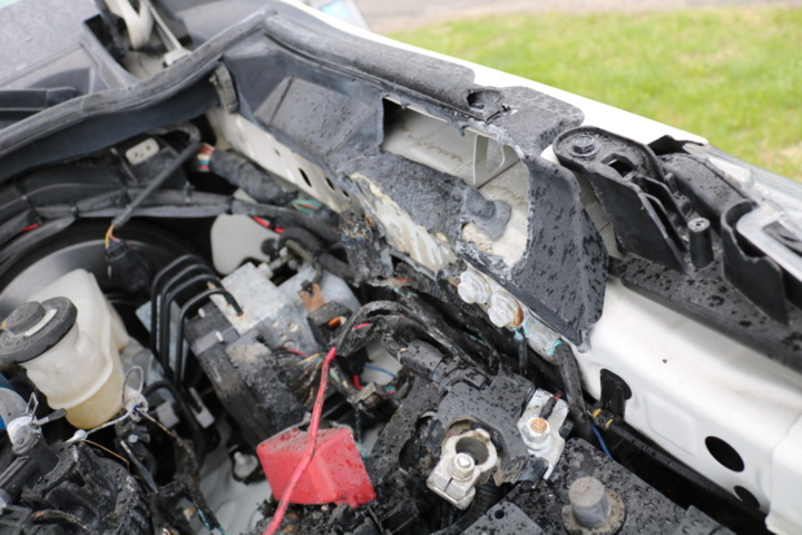 1417056-82 Toyota Hilux Extra Cab 2.4 AWD Automatic, 2021 (Repair Item)