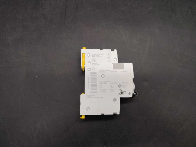 1533789-1 Automatic fuses, 12 pcs - Schneider Electric, Acti9 iC40N C40