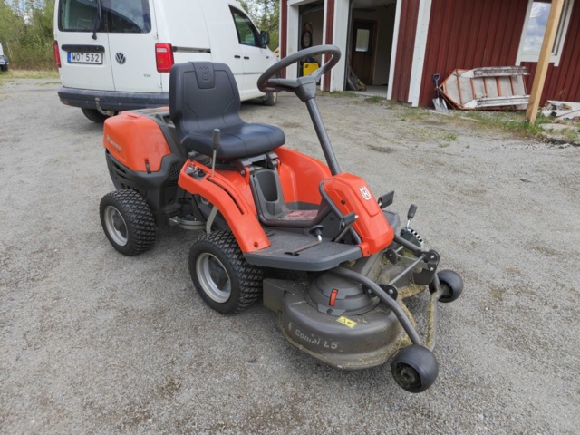1485264-3 Åkgräsklippare med klippaggregat - Husqvarna R112C - 2022