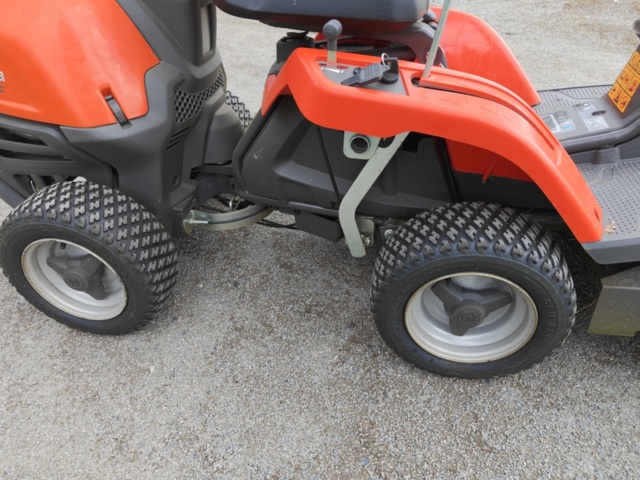 1485264-16 Åkgräsklippare med klippaggregat - Husqvarna R112C - 2022
