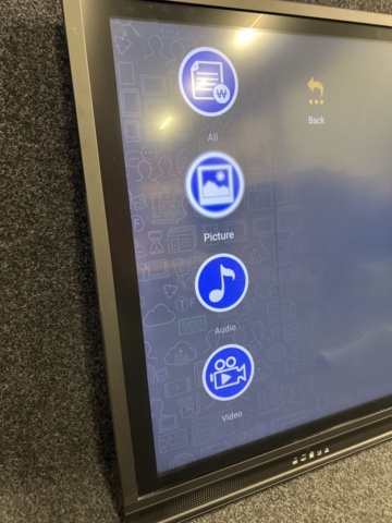 1533802-3 Monitor Promethean ActivPanel V6 4K 65"