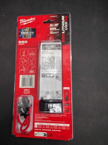 1533818-2 Arbetslampa - Milwaukee, REDLITHIUM USB 3.0, 550 lm
