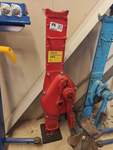 1485275-2 Maskindomkrafter, garagedomkraft, pallbockar och rullbockar