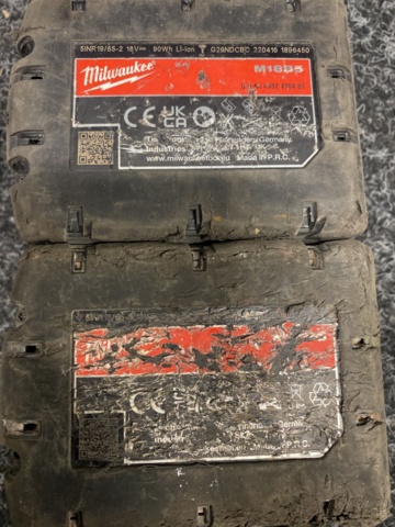 1533830-3 4 st Batterier Milwaukee M18B5 5.0Ah - Defekta