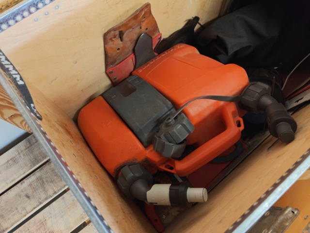 1485269-10 Röjsåg med sele - Husqvarna 355F