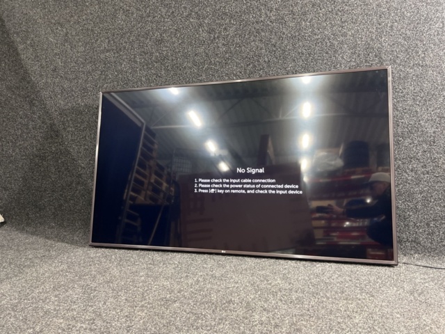1533804-1 Monitor LG 75UL3G-B 75"