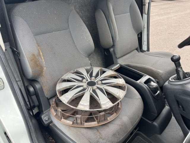 1357542-32 Peugeot Partner Van 1.6 HDi Manual, 90hp -2008 (Repair item)