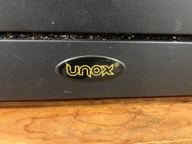 1533843-2 Varmluftsugn - Unox XF050-TG