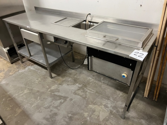 1533845-4 Korvbar med korvgrill, brödvärmare och bänk