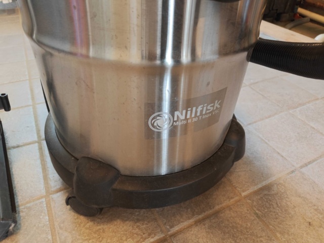 1485293-2 Grovdammsugare med tillbehör - Nilfisk Multi II 30 T Inox VSC EU