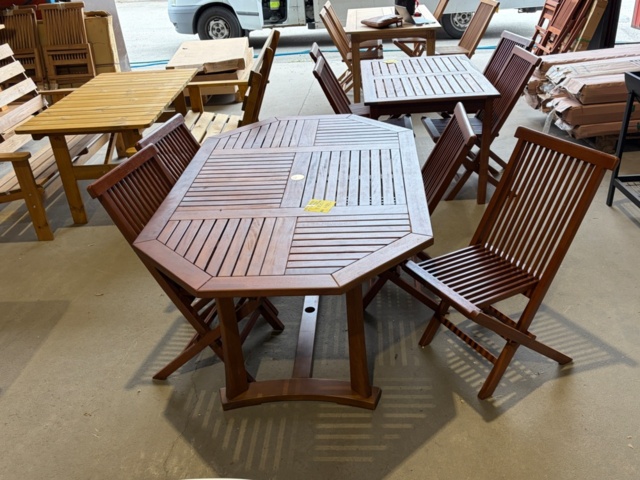 1525398-2 Teakbord och stolar 4 st