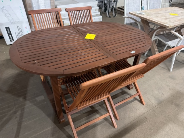 1525421-1 Table and chairs 4 pcs