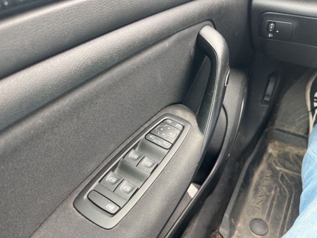 1357545-38 Renault Mégane 1.2 TCe Manual, 132hp -2017