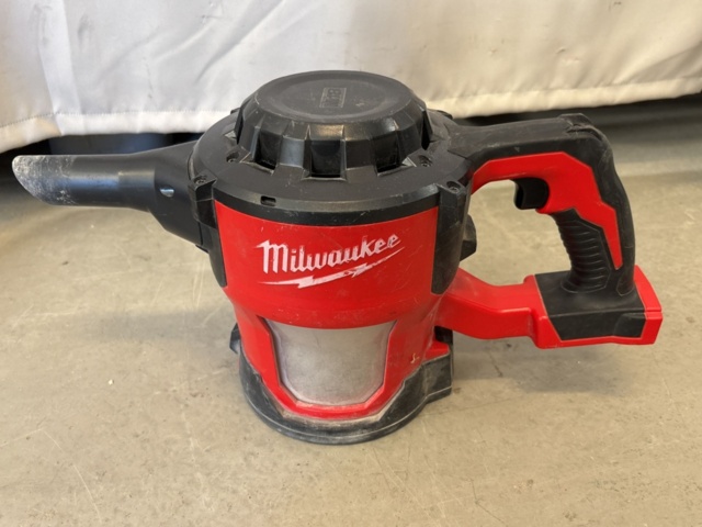 1511253-3 Handheld vacuum cleaner x4 units, Milwaukee M18 CV