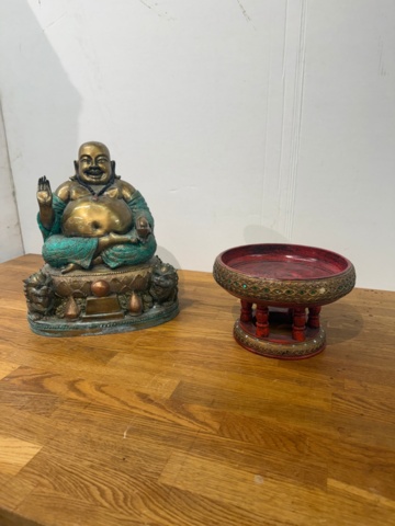 1141826-1 Buddafigur (stor) samt fat