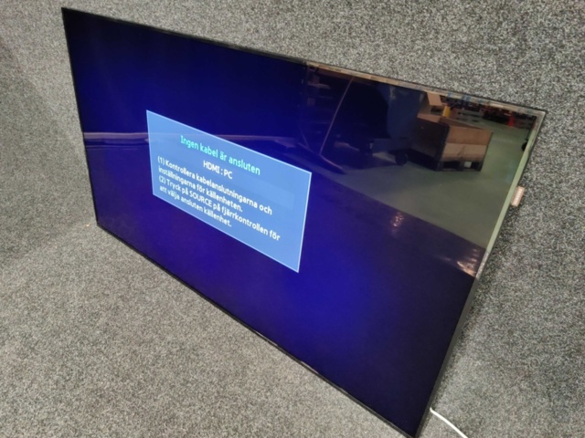 1533805-15 Monitor Samsung ED75E 75"