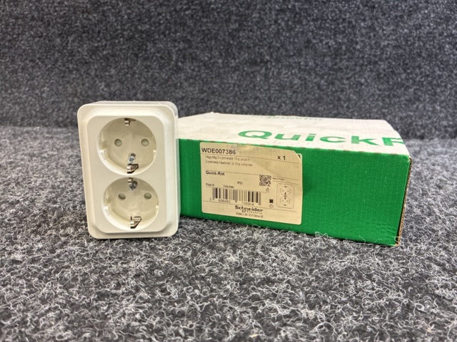 1534007-2 10 st Vägguttag Schneider Quick-Rot 2-V