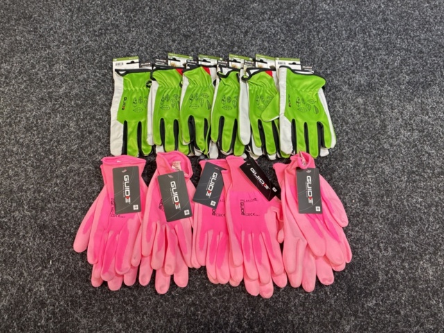 1534010-1 11 pcs Guide Work Gloves, Size 9 & 10