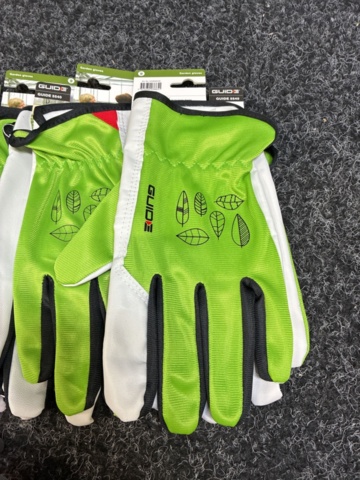 1534010-5 11 pcs Guide Work Gloves, Size 9 & 10