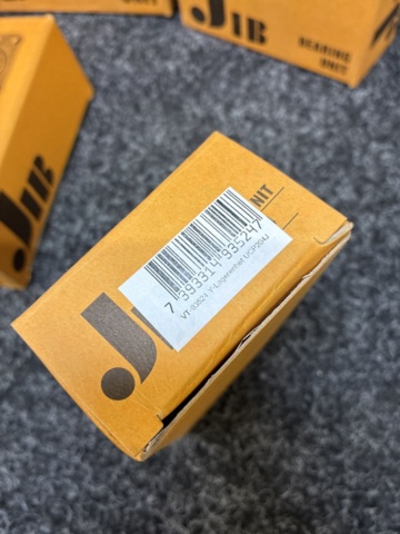 1534011-11 8 storage units, JIB
