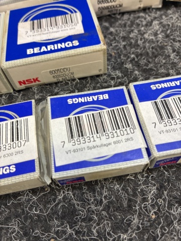 1534014-31 36 pcs Deep groove ball bearings, NSK