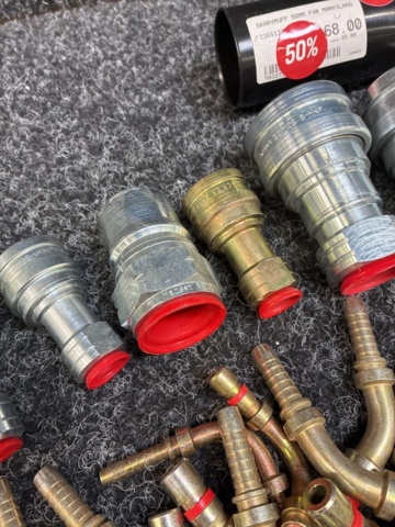 1534015-21 Roller bearings, couplings, hose clamps, etc.
