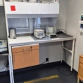 1532833-1 Work table with extraction
