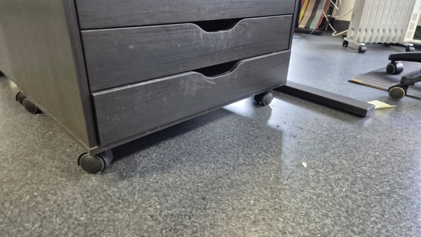 1532835-9 Office furniture with equipment