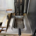 1534036-17 Komplett restaurangcontainer/streetfood