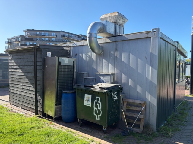 1534036-26 Komplett restaurangcontainer/streetfood