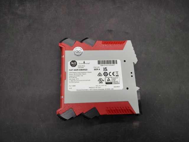 1534050-1 Säkerhetsrelä - Allen-Bradley, 440R-EM4R2D