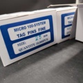 1533755-2 Märkpins, 50 000 st - Micro 100-System, 25 mm, svarta
