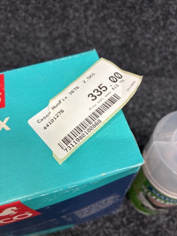 1534021-3 Husfix, gummispray, rostskyddsfärg m.m.