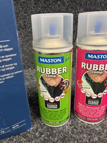 1534021-4 Husfix, gummispray, rostskyddsfärg m.m.
