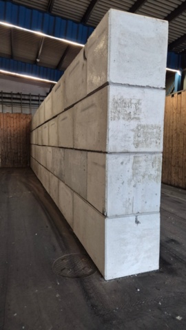 1534061-4 Wulcanco concrete lego blocks NEW INFORMATION