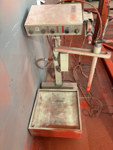 1482660-4 Powder coating equipment with paint sprayer - Gema PGC 1