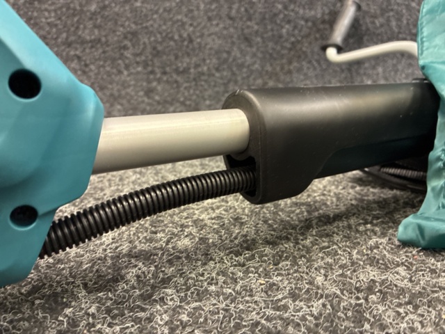 1534234-10 Grästrimmer Makita DUR368A