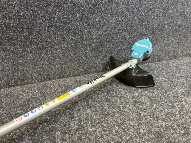 1534234-14 Grästrimmer Makita DUR368A