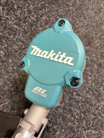 1534234-20 Grästrimmer Makita DUR368A