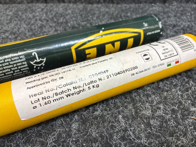 1534264-7 2 st Förpackningar Svetstråd INETIG