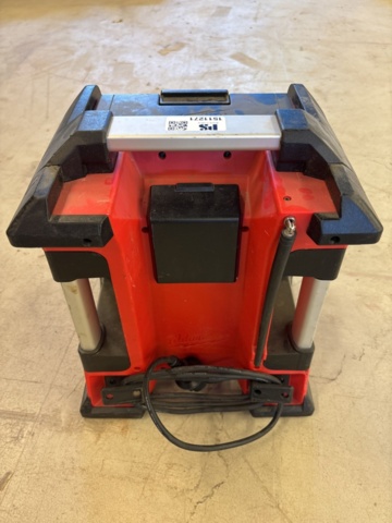 1511271-4 Arbetsradio/laddare med BT, Milwaukee M18 RC #2