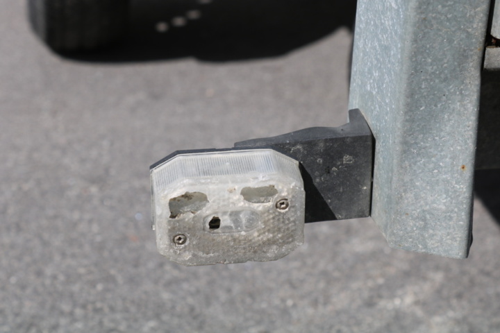 1514933-35 Trailer Tiki CS265-R. 2015