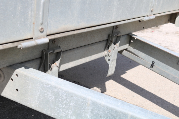 1514933-36 Trailer Tiki CS265-R. 2015