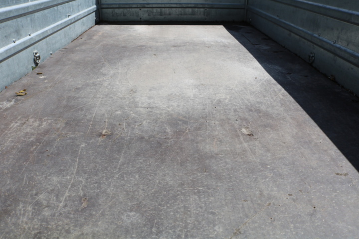 1514933-48 Trailer Tiki CS265-R. 2015