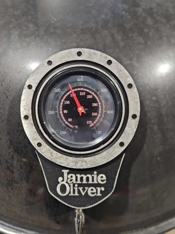 1529352-3 Klotgrill med köksutrustning - Jamie Oliver