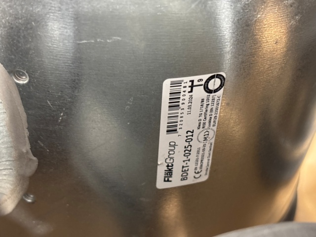 1529354-5 Ventilation pipes and parts